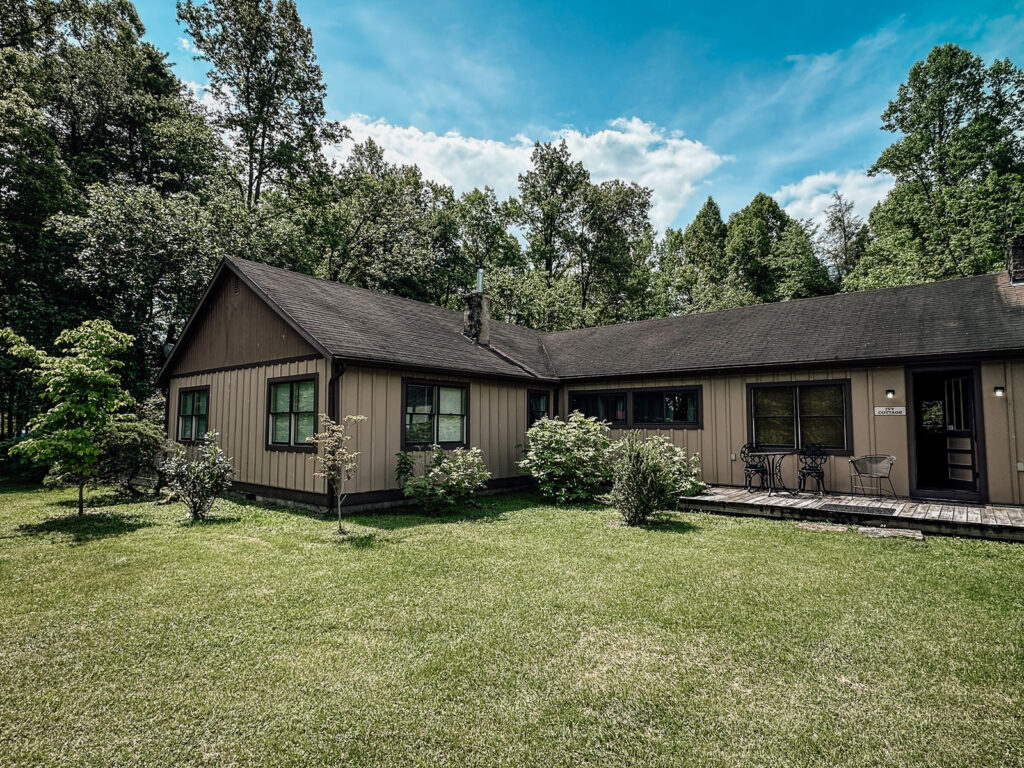 Cabin where guests can stay on site. There are multiple lodging options available.